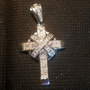 Religious Cross 925 sterling silver 2 in long 1 in wide